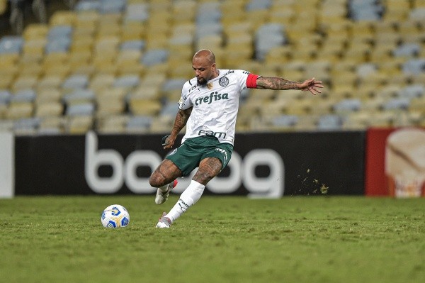 Felipe Melo foi capitão do Palmeiras na temporada 2021 
    (Foto: Thiago Ribeiro/AGIF)