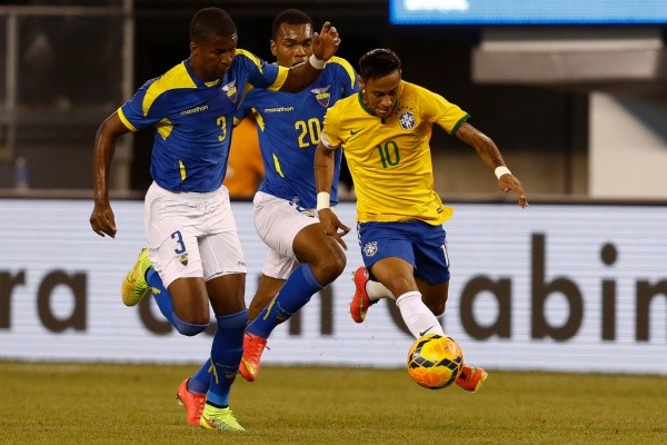 Jeff Zelevansky/ Getty Images - Cangá no duelo contra a Seleção Brasileira