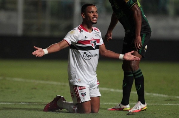 Fotos: Rubens Chiri / saopaulofc.net - Juan em ação pelo São Paulo