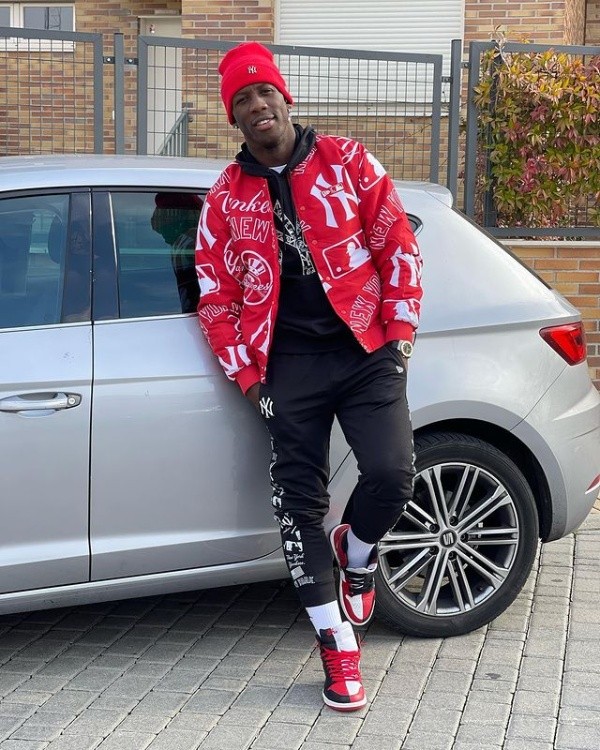 La foto que compartió Luis Advíncula en Instagram durante sus vacaciones.