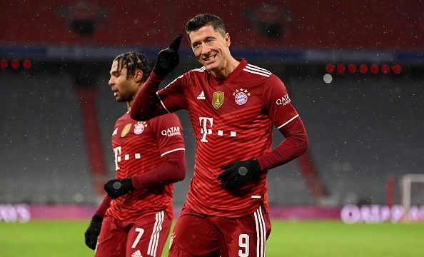 Lewandowski estará em ação pelo Bayern neste sábado. Créditos: Getty Images
