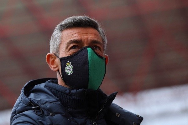 Pedro Caixinha explicó los motivos de la derrota lagunera (Imago 7)