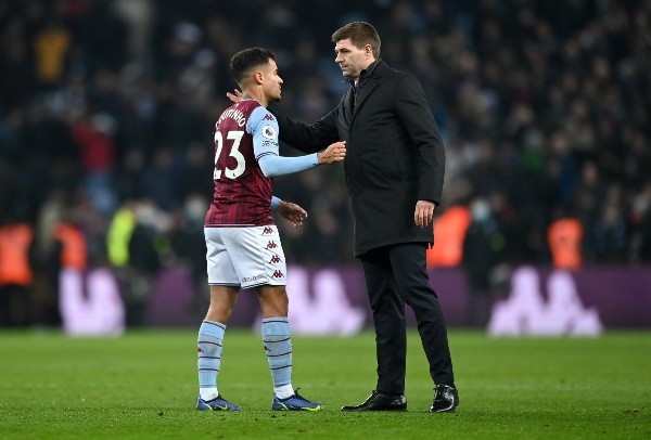 Gerrard y Coutinho en Aston Villa. (Getty)