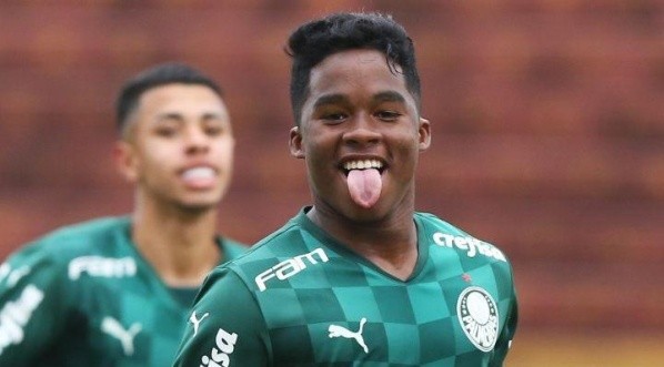 Endrick, delantero de Palmeiras