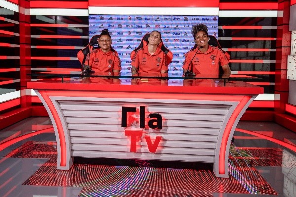 (Foto: Marcelo Cortes / Flamengo) Flamengo apresenta as novas jogadoras para time feminino
