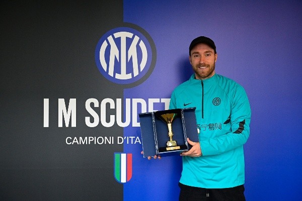 Eriksen en su despedida del Inter (Getty)