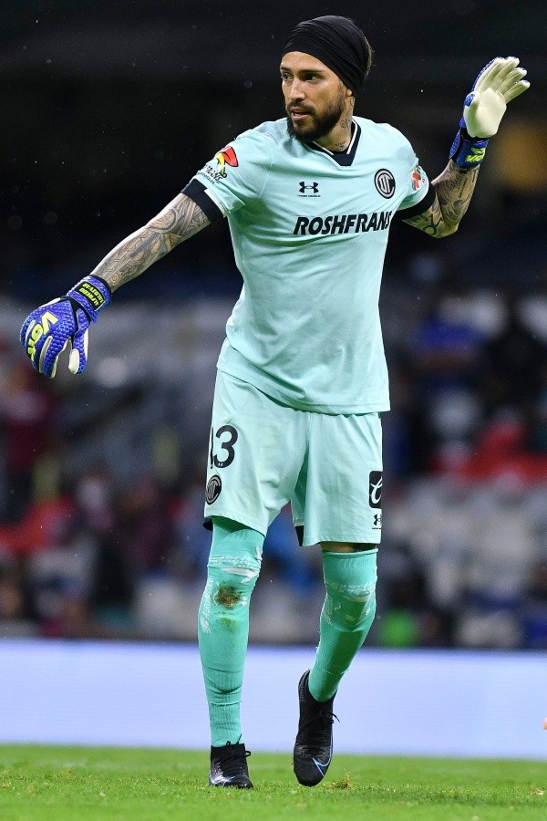 Alfredo Saldívar se fue del Toluca (Imago 7)