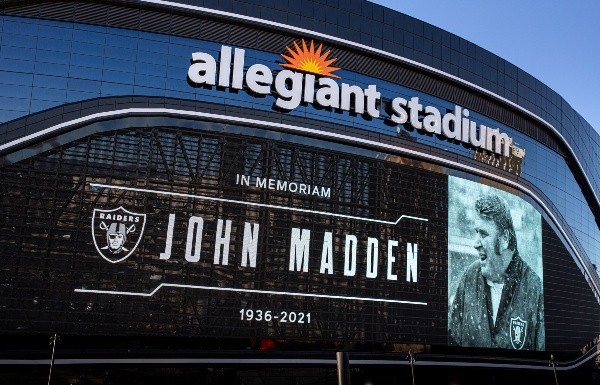 George Rose/Getty Images - Casa dos Raiders será o palco do Pro Bowl e tem homenagem a John Madden
