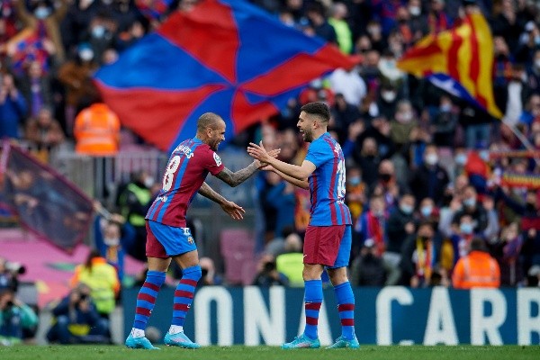 Jordi Alba y Dani Alves, una vieja combinación renovada (Getty)