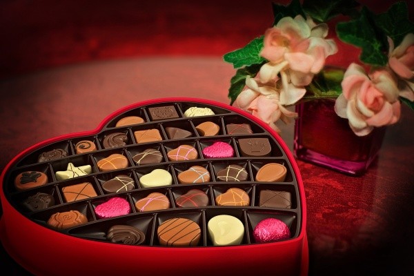 Chocolates, uno de los objetos para dar en el Día de los enamorados. Fuente: (Getty images)