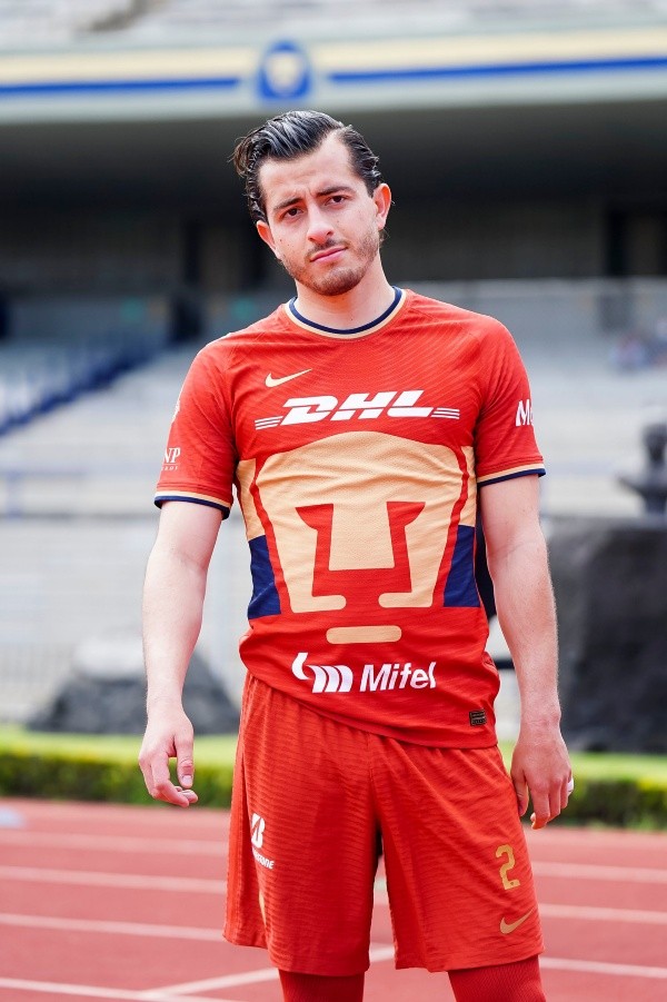 Alan Mozo casi llega a los golpes con Jaime Lozano (Imago 7)