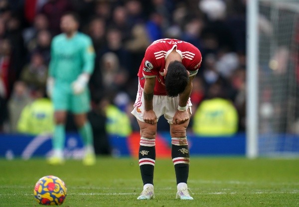 Bruno Fernandes capitán del United ante Watford