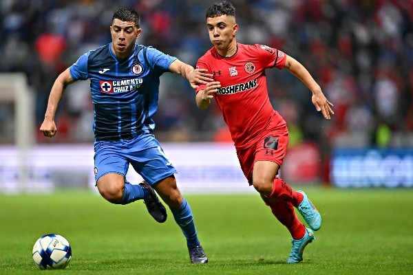 Leo Fernández, separado por indisciplina (Imago 7)