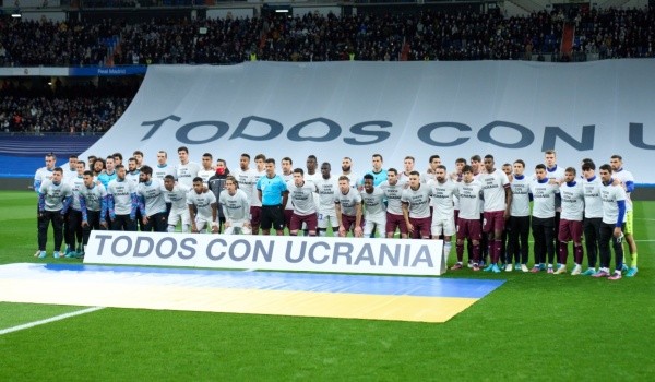 Homenaje a las víctimas de Ucrania en el Bernabéu: Getty