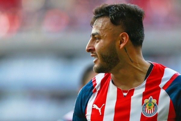 GUADALAJARA, MEXICO - ENERO 22: Ernesto Alexis Vega del Chivas en festejo despues de anotar el primer gol de su equipo durante el juego de la jornada 3 del Torneo Clausura 2022 de la Liga BBVA MX en el Estadio AKRON el 22 de enero de 2022 en Guadalajara, Mexico. (Foto: Alfredo Moya/JAM MEDIA)
