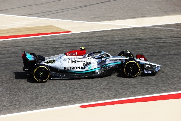 El coche de Mercedes en el test de Bahréin (Getty Images)