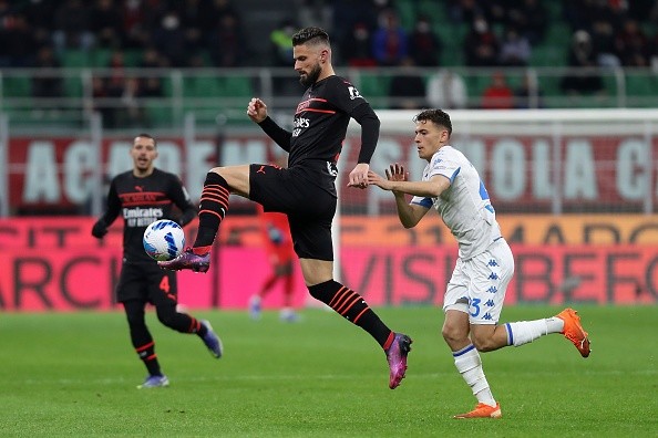 Acción de juego entre Milan y Empoli. Getty.