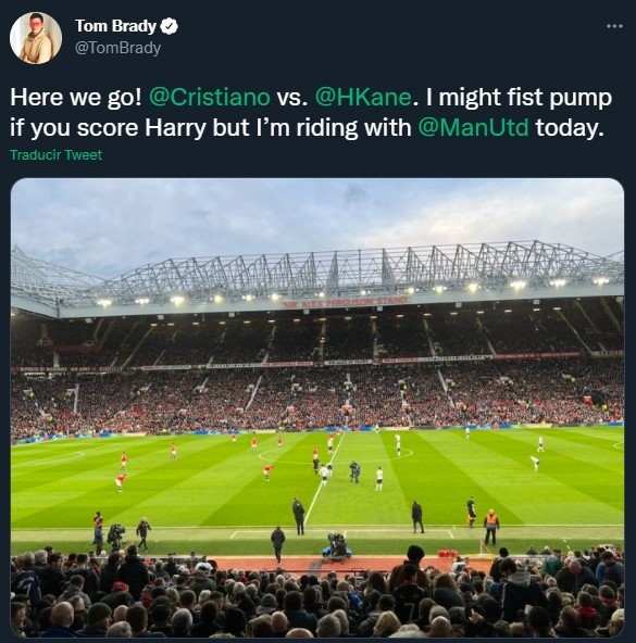 Tom Brady retrató Old Trafford en redes sociales