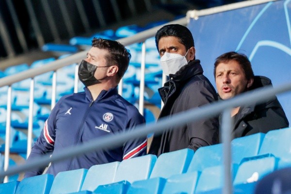 Mauricio Pochettino, Nasser Al-Khelaifi y Leonardo: Getty