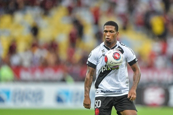 Thiago Ribeiro/AGIF - Juninho em ação peldo Vasco