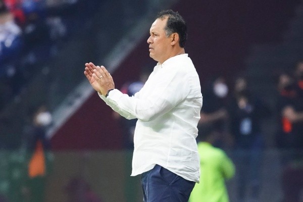 Juan Reynoso le contestó a Iván Morales (Imago 7)