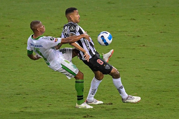 Acción de juego en Mineirao. Getty.