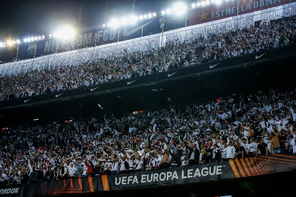 Fans del Frankfurt en el Camp Nou: Getty