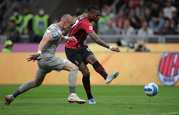 Acción de juego en Milán. Getty.
