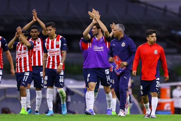 Chivas escala en la tabla de posiciones (Imago 7)