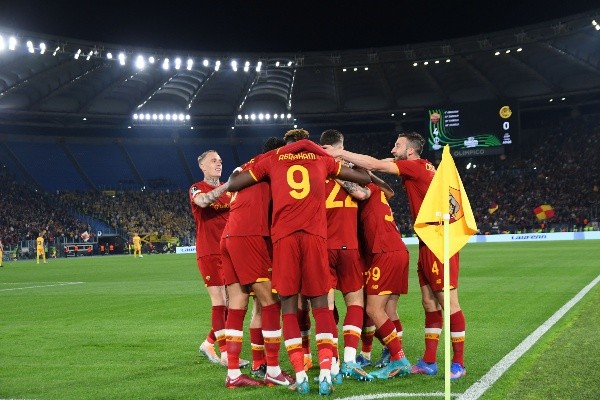 Roma accedió a las semifinales de la Conference League (Foto: Getty Images)