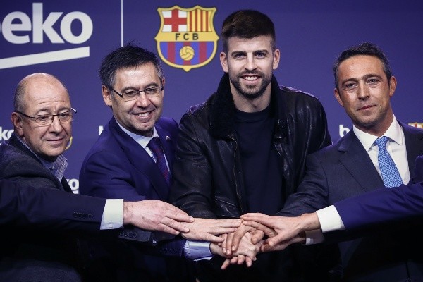 Gerard Piqué y el equipo de Josep María Bartomeu: Getty