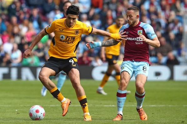 Raúl Jiménez no pudo evitar la derrota del Wolverhampton (Getty Images)