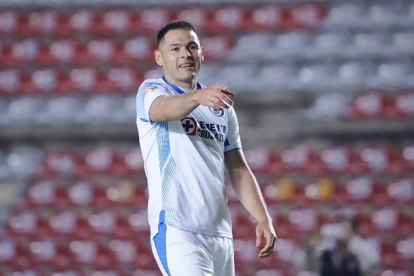 ¿Pablo Aguilar seguirá en Cruz Azul? (Imago 7)