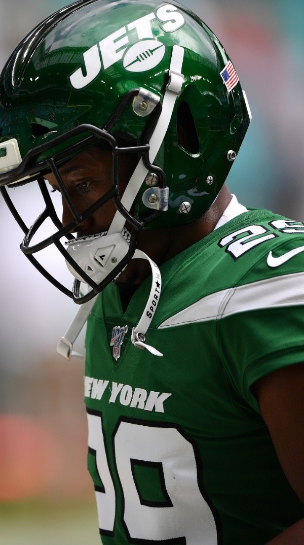 Bilal Powell, 9 seasons and retires as a Jet