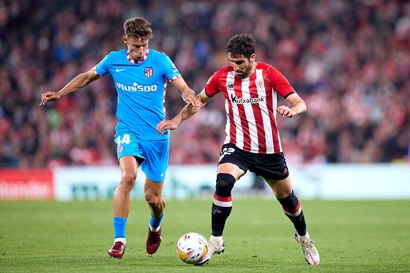 Acción de Athletic ante Atlético. Getty.
