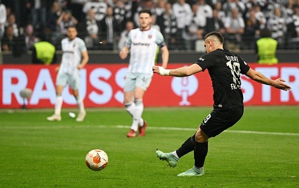 Gol de Frankfurt. Getty.