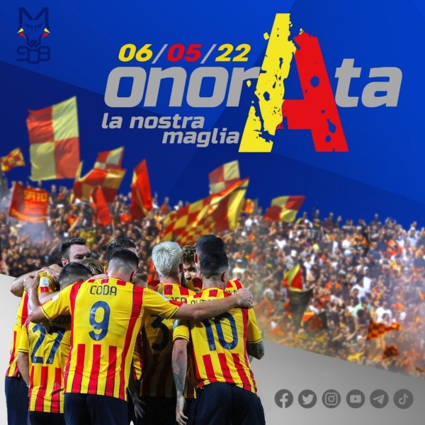 Festejo de ascenso de Lecce. Twitter.