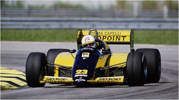 Andrea De Cesaris “The Prince of Destruction” during practice for the 1986 Brazilian Grand Prix (Michael King/Getty Images)
