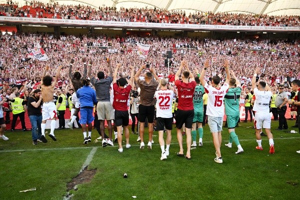 Stuttgart se salvó del descenso