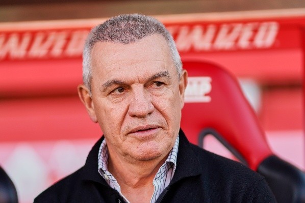 Javier Aguirre tendrá que sufrir hasta el último partido (Getty Images)