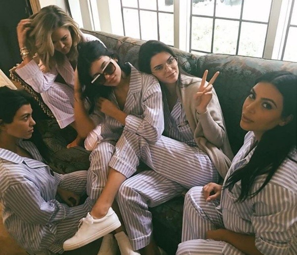 Não foi divulgado motivo para proibição. Foto: Reprodução/Instagram oficial de The Kardashians