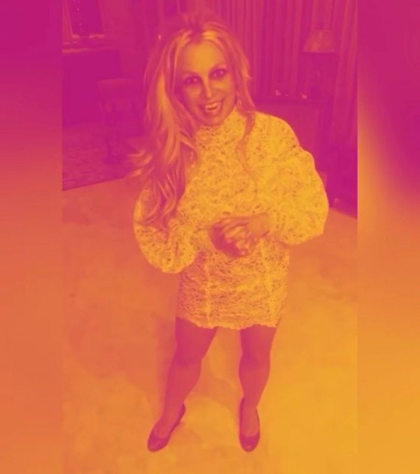 A cantora em vídeo publicado em seu perfil - Imagem: Reprodução/Instagram oficial de Britney Spears