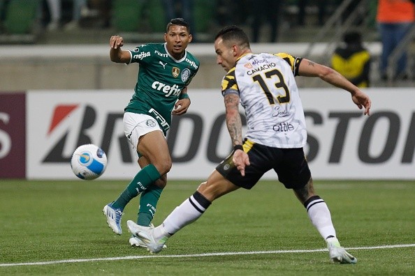 Acción entre Palmeiras y Táchira. Getty.