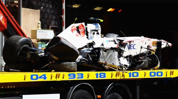 El coche de Checo Pérez, destruido en la Q3 de Monaco 2011 (Getty Images)