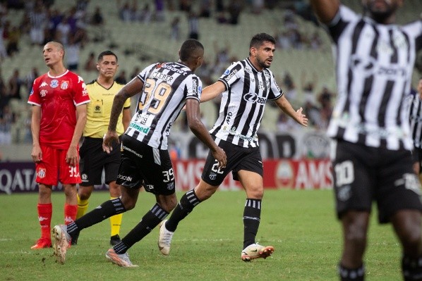 Foto: Divulgação/Ceará SC - Ceará detém o melhor ataque da Sul-Americana até aqui com 17 gols