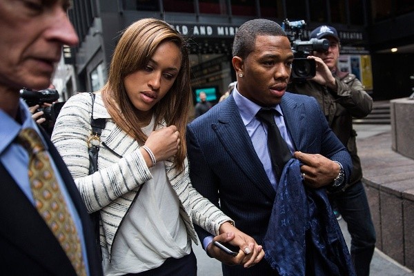 Ray Rice with his Wife in 2014 going to court