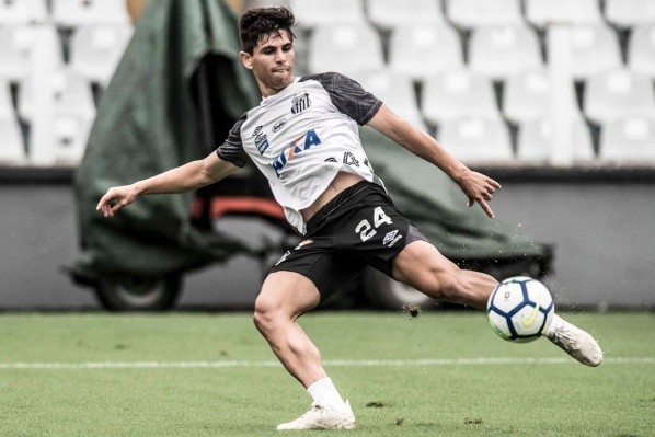 Foto: Reprodução/Santos FC - Anderson Ceará fez apenas quatro partidas no profissional do Santos