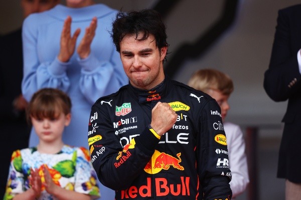 Checo Pérez, una “espina” para Verstappen segúnHerbert (Getty Images)