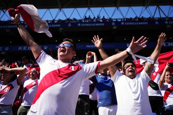 Los hinchas peruanos quieren conocer al rival del repechaje - Getty