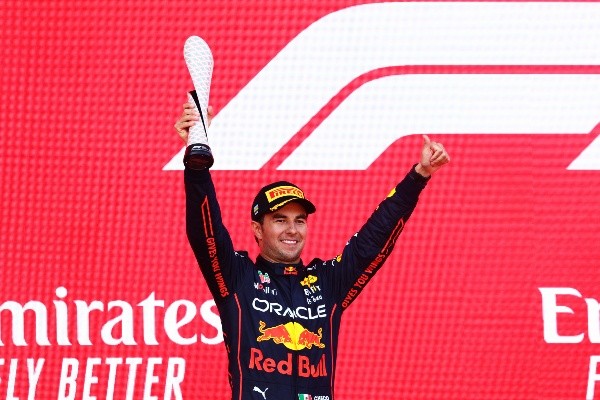 Checo Pérez, 2º en el Gran Premio de Azerbaiyán (Getty Images)